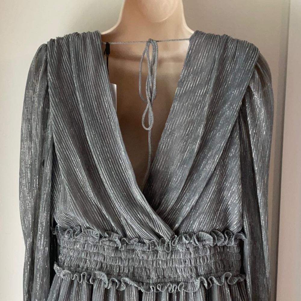 VICI X Emily Travis Elegant Gray Maxi Dress size M - Picture 12 of 12